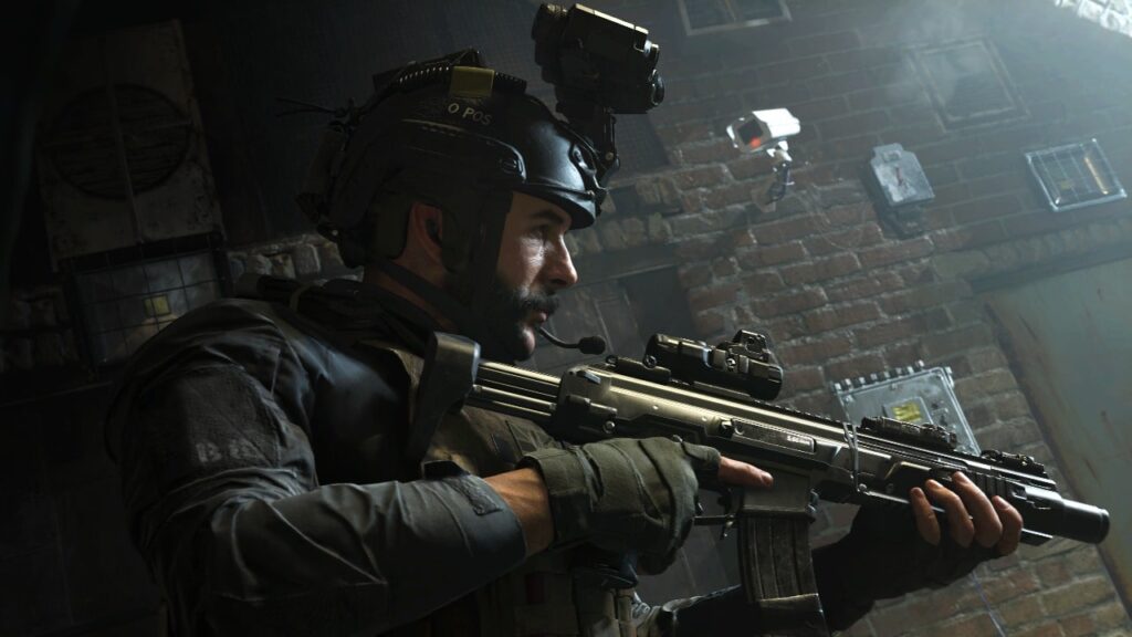Co-op Mode: The game features a co-op mode called "Special Ops," which allows players to team up with friends and take on a series of challenging missions.